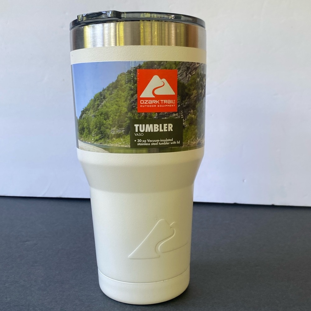 NWT Ozark Trail 30-oz vacuumed stainless steel tumbler with lid